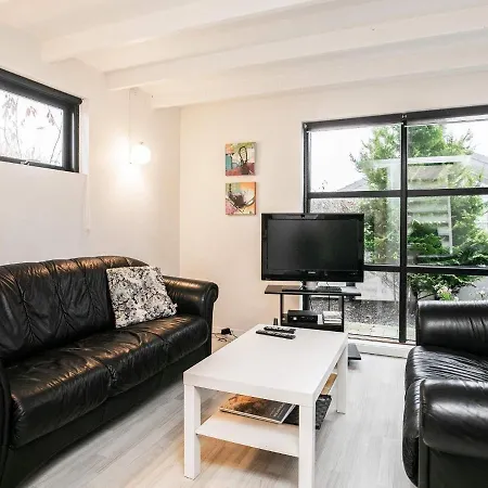 Deluxe Holiday In With Sea Nearby Ferienhaus *
